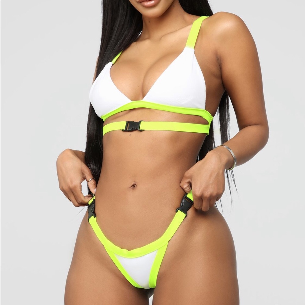 NWT RED Buckle In Bikini